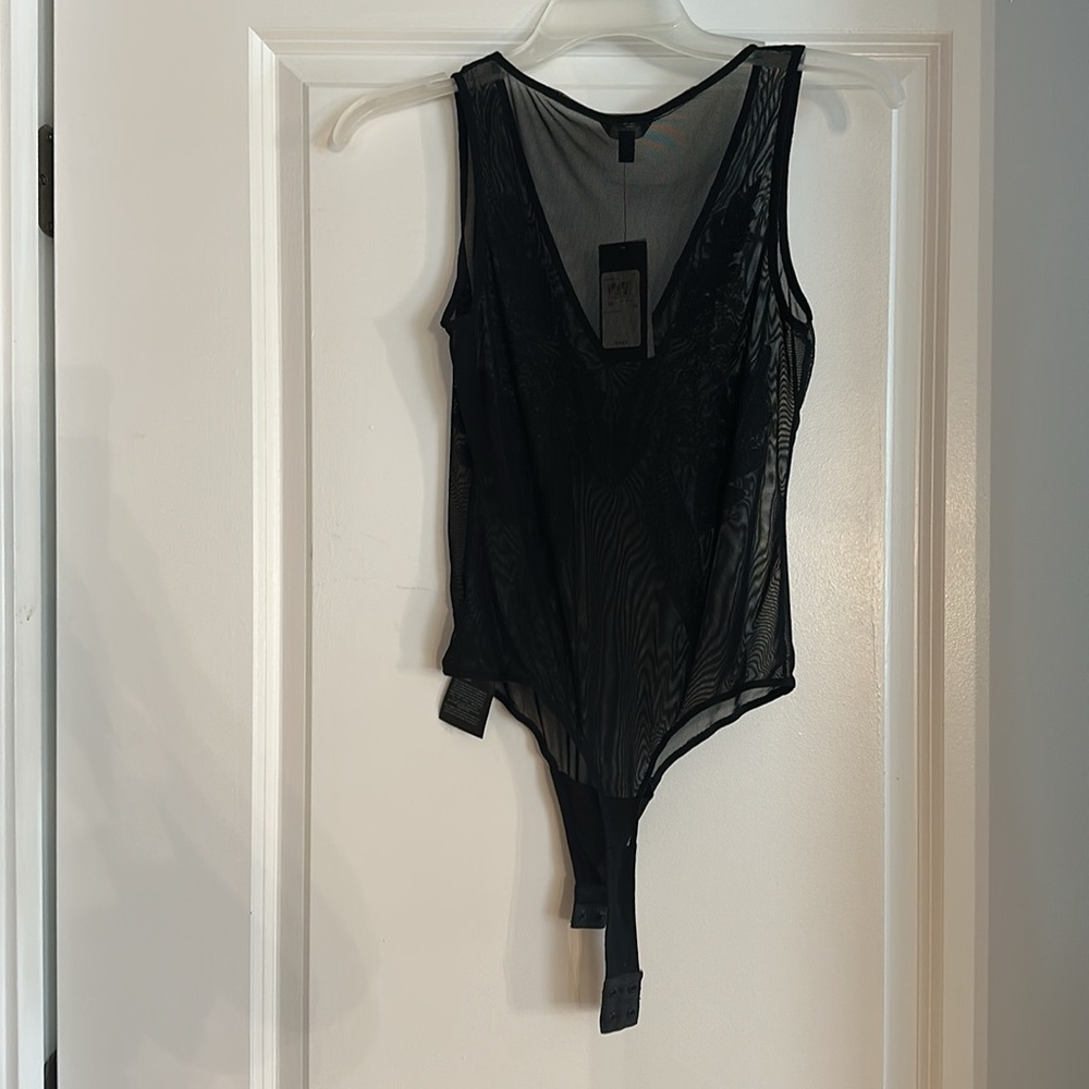 Guess Colleen Embroidered Mesh Bodysuit - XS - New with Tags - Picture 5 of 6